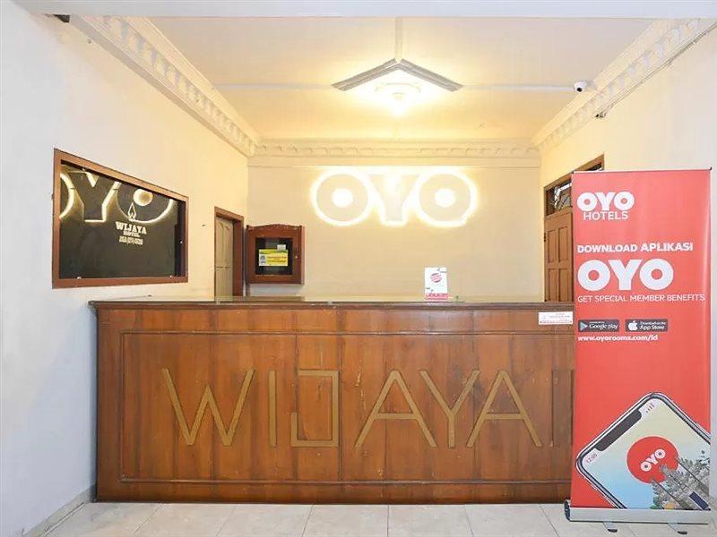 Oyo 586 ホテル ウィジャヤ Kalasan エクステリア 写真